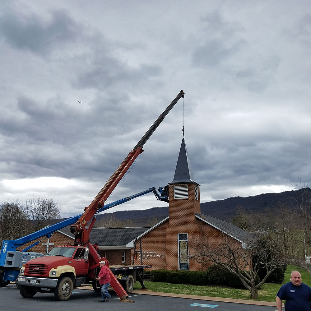 Crane rigging on-site